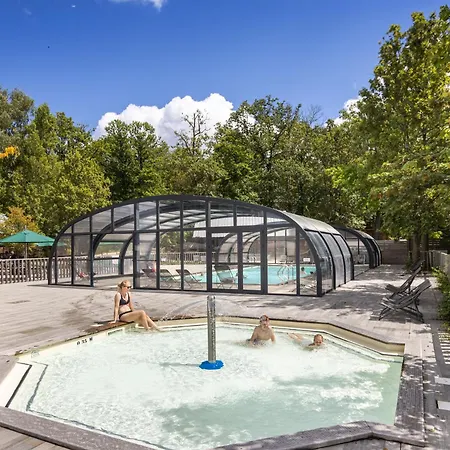 Huttopia Campeggio Versailles