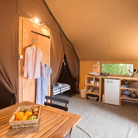 Huttopia Kamp alanı