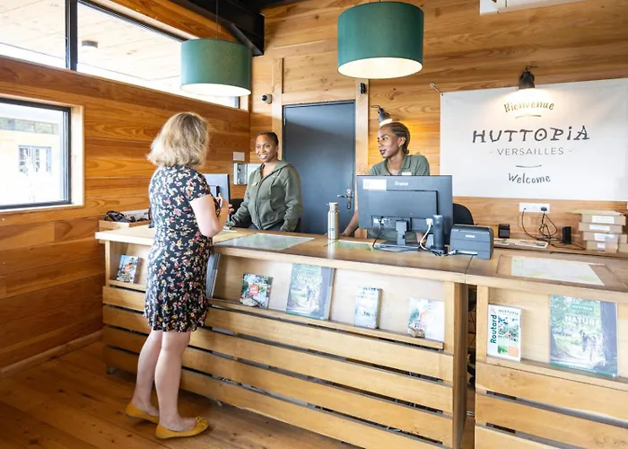 Huttopia 3* Versailles
